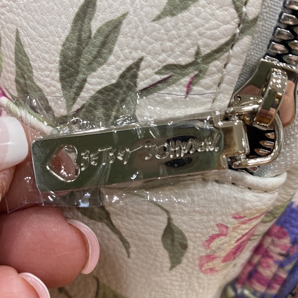 NWT.  BetseyJohnson floral puppy, mini backpack/purse. - Picture 9 of 13